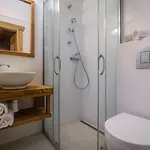 Skerda - *