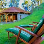 Lodge Skerda -