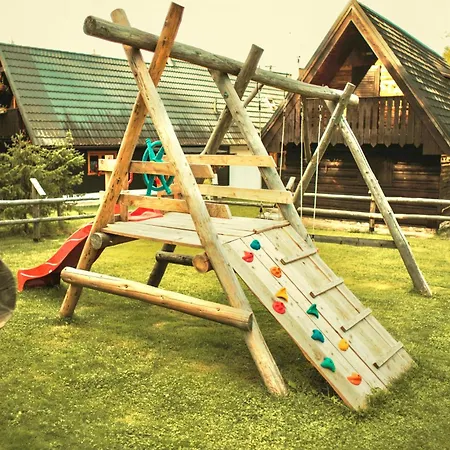 山林小屋 Skerda - *