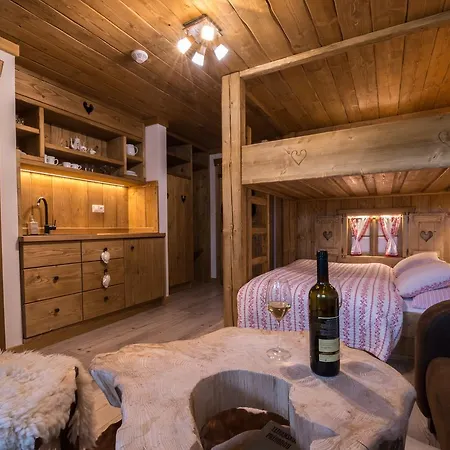 山林小屋 Skerda -