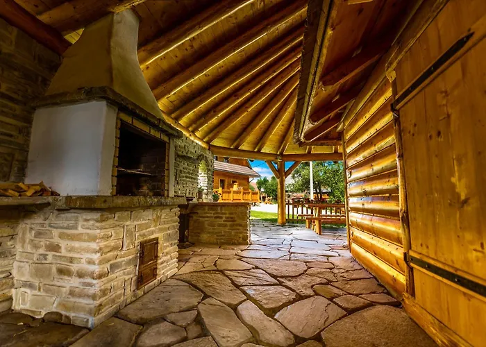 Lodge Skerda - *